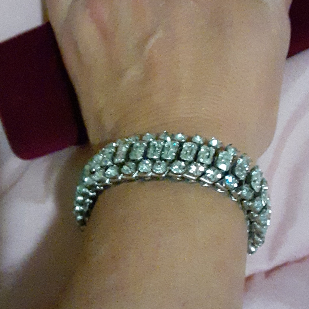 * Vintage Airflex  bracelet